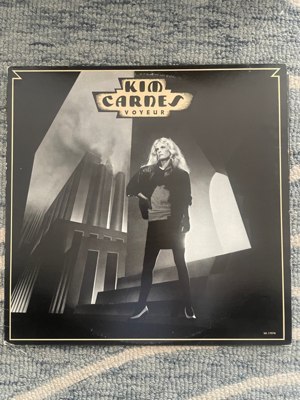 3/$30 Kim Carnes "Voyeur"  vintage Vinyl LP - 1982